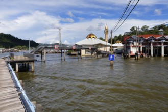 Kampong Ayer water village mosque, Bandar Seri Begawan, Brunei