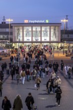 Dortmund Central Station, Station Building, Station Foreground, Pedestrian Crossing at Königswall