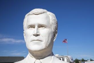 Hermosa, South Dakota - The 20-foot-tall head of President George W. Bush, crafted by artist David