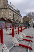 Christmas market in Essen, secured by a mobile anti-terrorist lock, modular, movable barrier