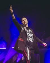 Singer Adam Gontier from Three Days Grace live on tour 25 at Berlin's Tempodrom on 19.11.2025