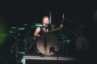 Drummer Neil Sanderson from Three Days Grace live on tour 25 at Berlin's Tempodrom on 19.11.2025