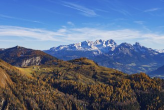 Alpbichlalm with Dachstein massif, autumn, Osterhorn Group, Salzkammergut, Province of Salzburg,
