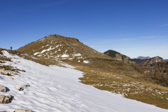 Snowfield on the Trattberg Alm with Hoher First, Osterhorn Group, Salzkammergut, Province of