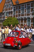 Heinkel cabin, vintage car, town hall, half-timbered house, architecture, parade, blossom festival,