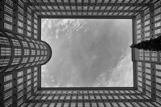 Sprinkenhof, Kontorhaus, brick expressionism, Kontorhausviertel, black and white, sky, Free and