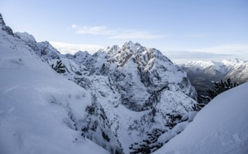 View of snowy Waxenstein, view from Längenfelderkopf in winter, Wetterstein Mountains,