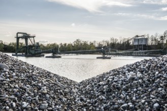 Gravel, gravel plant, gravel pit, near Breisach am Rhein, Breisgau, Baden-Württemberg, Germany