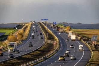 86.5 MW peak open-air photovoltaic systems, from RWE, with over 141, 000 solar modules, on a side
