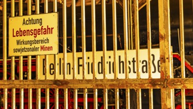 Replica of the former border crossing in Berlin Friedrichstraße, Eisenbahnmuseum, Augsburg railway