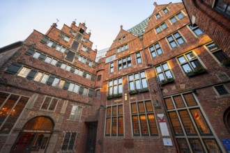 Typical brick houses in Böttcherstraße, House of Glockenspiel, Altstadt, Bremen, Germany