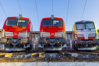 Modern locomotives of the Austrian Federal Railways, ÖBB, and Deutsche Bahn, DB, parked in front of