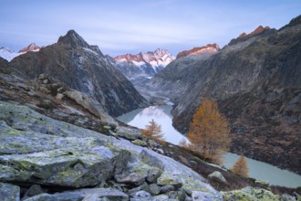 Grimsel lake with peaks of the Bernese Oberland, Lauteraarhorn, sunrise, Canton of Bern,