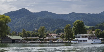 View of town, harbour with sightseeing boat, Tegernsee, Bad Wiessee, Upper Bavaria, Bavaria,
