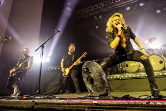 Ande Braun (guitarist), Steffen Haile (bassist) and Hannes Braun (singer) of the band Kissin'