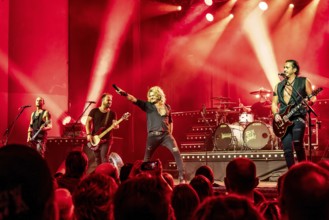 Ande Braun (guitarist), Steffen Haile (bassist), Hannes Braun (singer) and Jim Müller (guitarist)