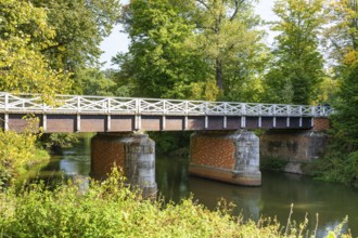 Double bridge over the Neisse in Muskauer Park, UNESCO World Heritage Site, Bad Muskau, Upper
