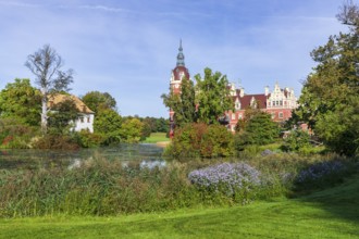New and Old Muskau Castle, Muskauer Park, UNESCO World Heritage Site, Bad Muskau, Upper Lusatia,