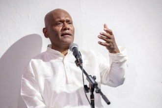 Manickam Yogeswaran, musician, Hope in Resonance, Carnatic Music and Bharatanatyam Fundrising