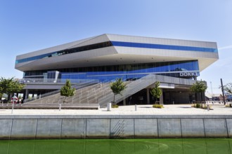 Multifunctional building, cultural center and library Dokk1, Dokken, architect Schmidt Hammer