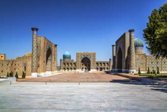 Registan Square, ensemble of three madrasas, Samarkand, Uzbekistan