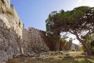 Outer fortress wall, fortification, bastion, Neratzia fortress, also Nerantzia, castle, first