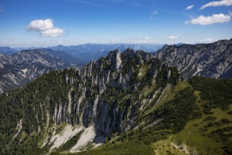 View from Braunedlkogel to Scharfen, Postalm, Osterhorn Group, Salzkammergut, Province of Salzburg,
