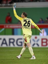 Goalkeeper Daniel Peretz Hamburger SV HSV (26) gesture gesture DFB-Pokal, Voith Arena, Heidenheim,