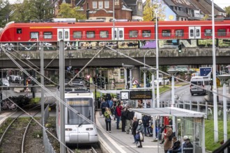 Tram station, at Düsseldorf-Bilk station, hub of S-Bahn, subway, tram, public bus, North