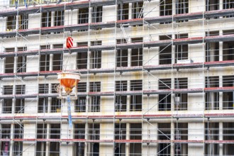 Construction site, residential construction, 50 new, publicly funded rental apartments, catering,