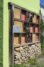 Tierhotel, insect hotel, nesting aid for insects, Kronach, Upper Franconia, Franconia, Bavaria,