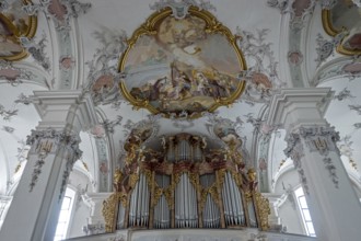 St. George and James Catholic Church, interior view, ceiling frescoes and organ, Isny, Allgäu,