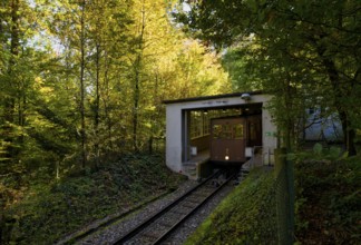 Teak car of the funicular railway, cable car, SSB, Stuttgarter Straßenbahn AG, local transport,