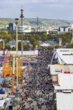 The 178th Cannstatter Volksfest on the Wasen attracted 4.2 million visitors. The Wasenrummel is one