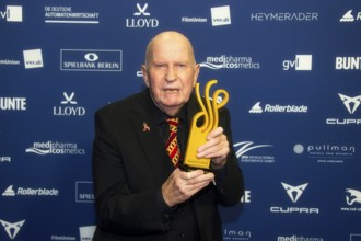 Lutz Mackensy - Award winner The Voice, DEUTSCHER SCHAUSPIELPREIS 2025, Red Carpet at PULLMAN