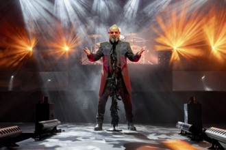 Martin Engler, Singer, Mono Inc., Dark-Rock Band, D, live on Live 2025 Tour at Columbiahalle Berlin