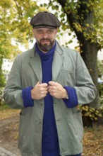 Tibor Locher at the annual press conference for the 2025/2026 season at the Theater am Frankfurter