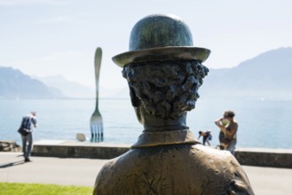 Charlie Chaplin, statue by John Doubleday, Vevey, Lake Geneva, Lac Léman, Canton of Vaud,