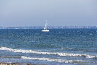 Sailboat, waves, swell, Baltic Sea, Geltinger Birk nature reserve, Nieby, Schleswig-Holstein,