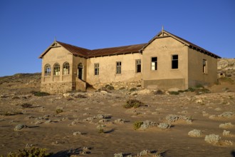 Doctor's house, Kolmanskop, near Lüderitz, Karas Region, Namibia