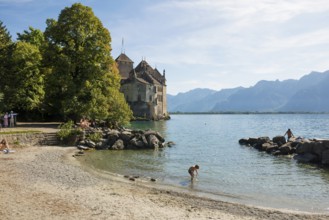 Bathing beach, Château de Chillon, Chillon Castle, near Montreux, Lake Geneva, Lac Léman, Canton