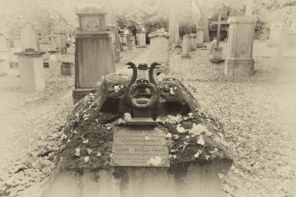 Gravestone, grave of poet and writer Wilhelm Hauff, graves, Hoppenlauf cemetery, oldest preserved