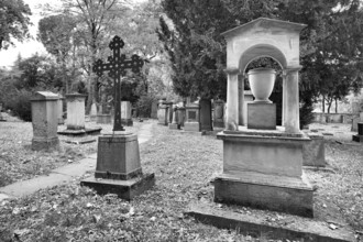Gravestones, graves, black and white, Hoppenlauf Cemetery, oldest preserved cemetery in Stuttgart,