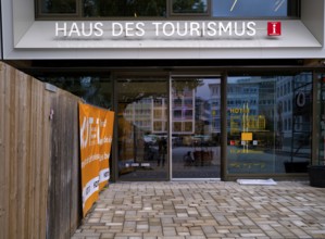 New House of Tourism, HdT, Tourist Office, Marketplace, Stuttgart, Baden-Württemberg, Germany