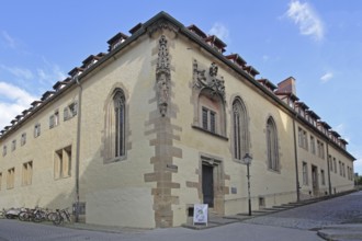 Historic Pfleghof with figures and decorations, building, Pfleghofstraße, Schulberg, Tübingen,