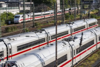 ICE trains on the railway line, north of Düsseldorf main station, North Rhine-Westphalia, Germany