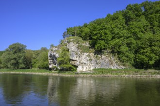 Hohler Stein-Bienenkorb, Schifffahrt Donaudurchbruch zum Kloster Weltenburg, Kelheim, Bayern,