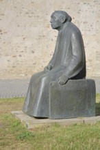 Sculpture Käthe Kollwitz by Gustav Seitz 2010, monument to the paintress, sculptor, seated female