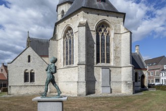 Statue Anzie Seppe, chiro boy in front of the Sint-Petruskerk, Saint Peter's Church in the village