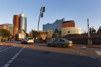 Crossroads with traffic lights, approach, Hanseatic Trade Centre, Niederbaumbrücke,